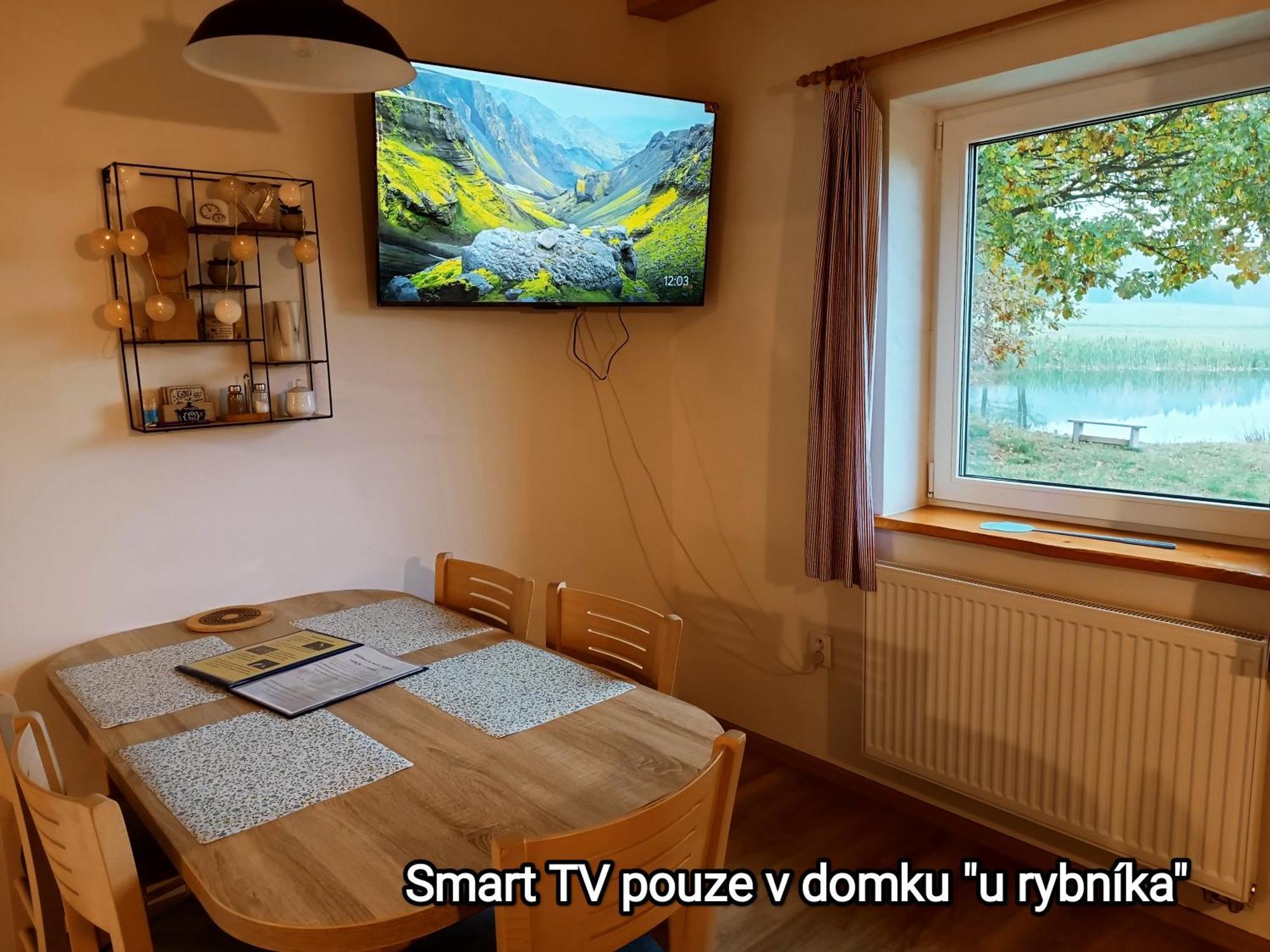 Вілла Klidna Lokalita Na Kraji Lesa, Cely Dum S Uschovnu Kol Нова-Бистржіце Екстер'єр фото